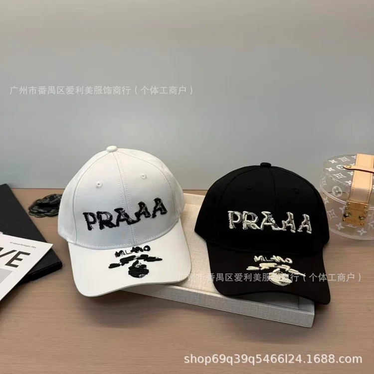 Baseball caps hip-hop men's and women's hats rap rap fashion solid color letters curved brim large brim peaked cap in stock