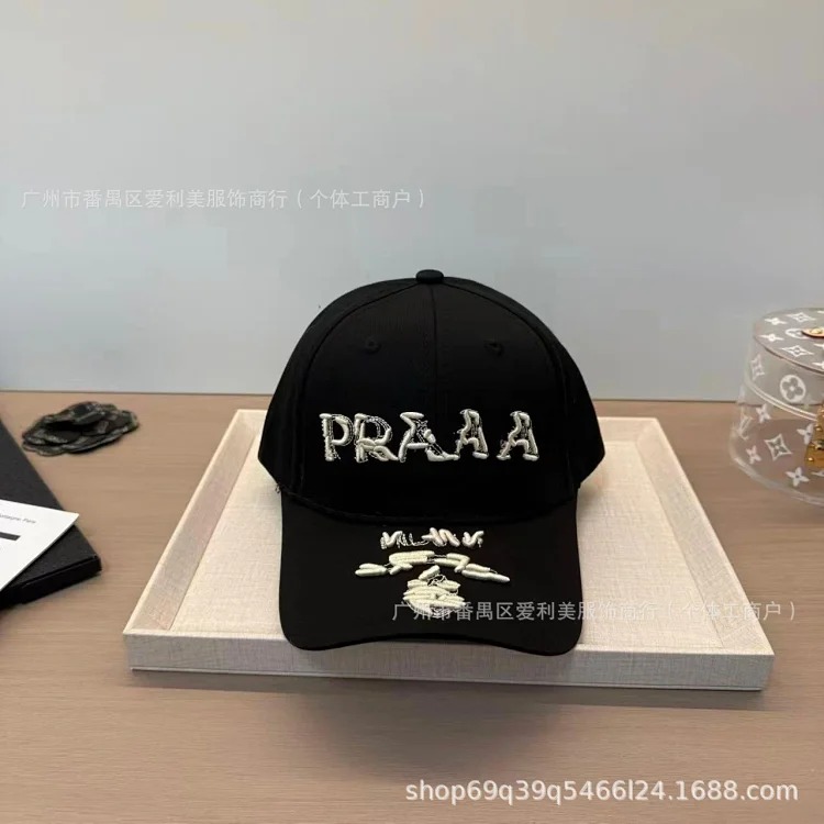 Baseball caps hip-hop men's and women's hats rap rap fashion solid color letters curved brim large brim peaked cap in stock