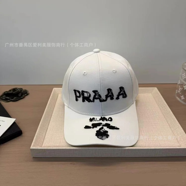 Baseball caps hip-hop men's and women's hats rap rap fashion solid color letters curved brim large brim peaked cap in stock