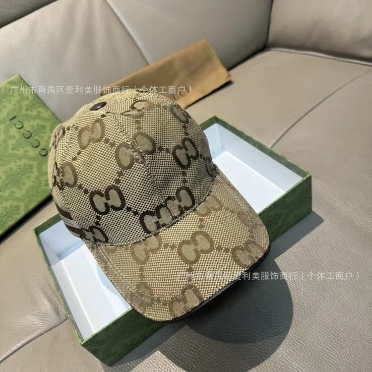 Embroidered letter baseball cap, Korean style trendy and fashionable peaked cap, sun visor, same style baseball cap for men and women, spot wholesale