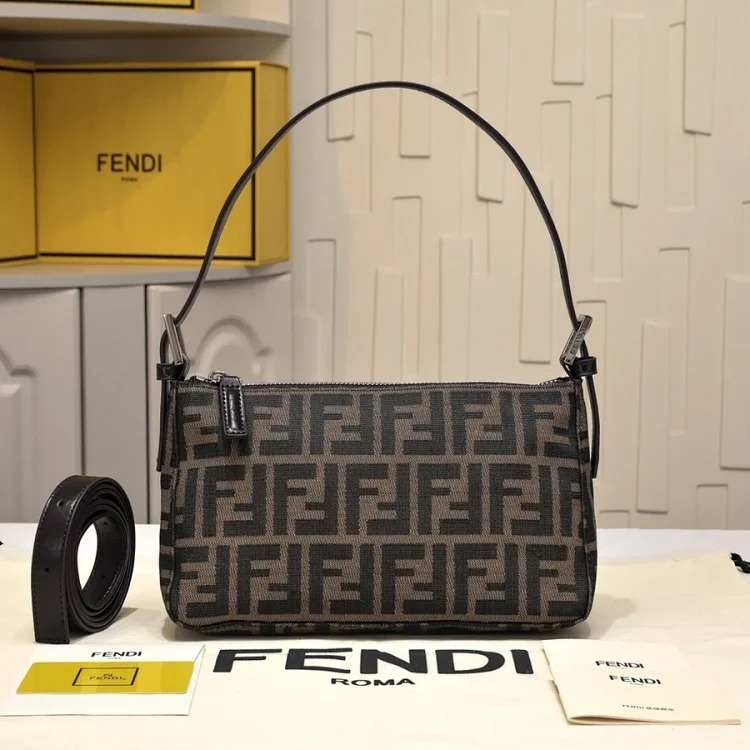 Crossbody bag image 4