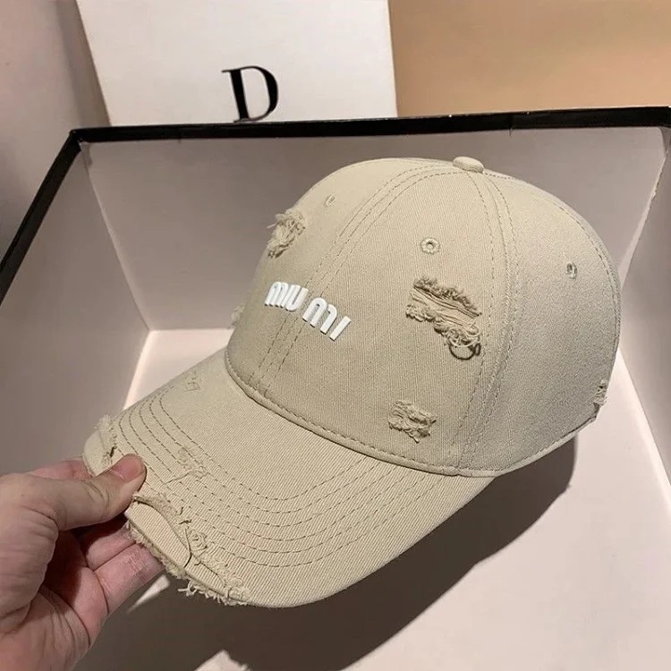 High-quality MU home small baseball cap with holes to show face, street trend soft top cap, couple sunshade hat letter