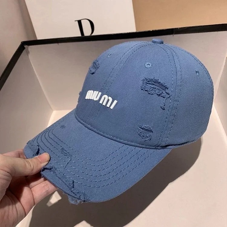 High-quality MU home small baseball cap with holes to show face, street trend soft top cap, couple sunshade hat letter