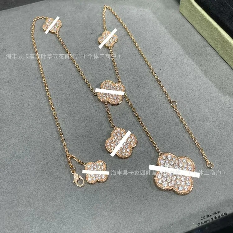 High of lucky four-leaf clover irregular six-flower girl thickened fashion light luxury style clavicle long necklace image 5