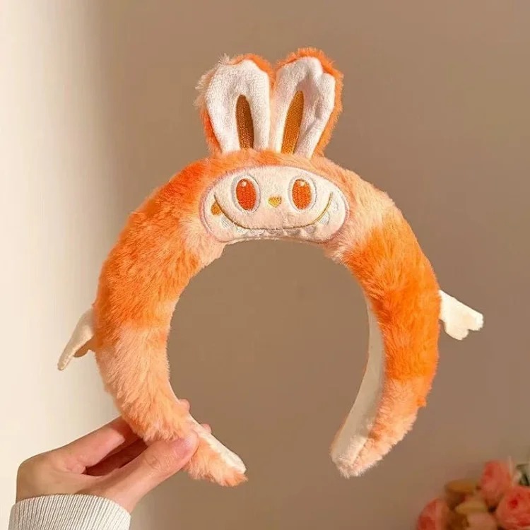 Cute labubu funny headband for women to wash their face and play cartoon headband hairpin internet celebrity hair accessories new hair bundle headwear