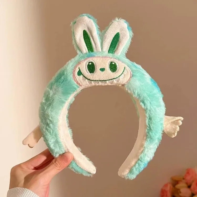 Cute labubu funny headband for women to wash their face and play cartoon headband hairpin internet celebrity hair accessories new hair bundle headwear