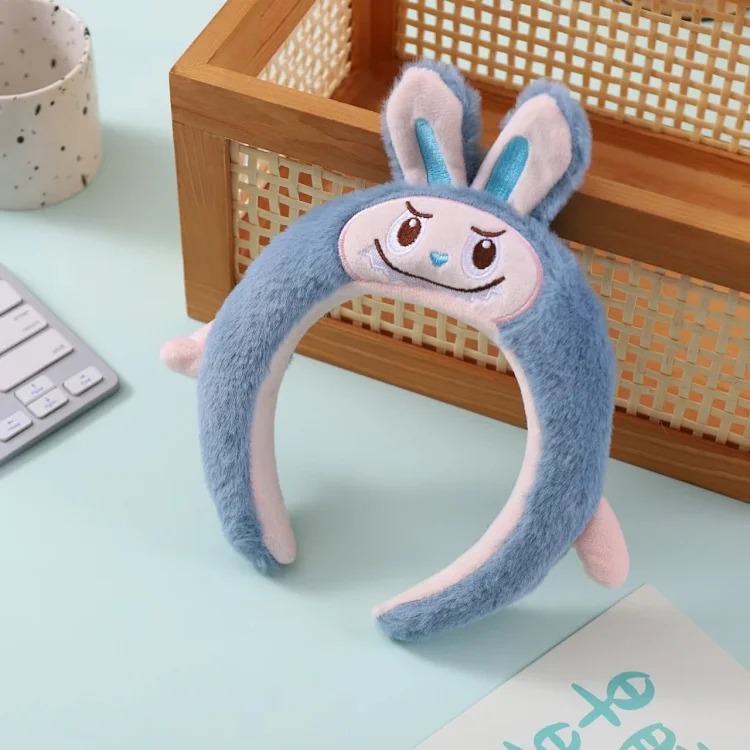Cute labubu funny headband for women to wash their face and play cartoon headband hairpin internet celebrity hair accessories new hair bundle headwear