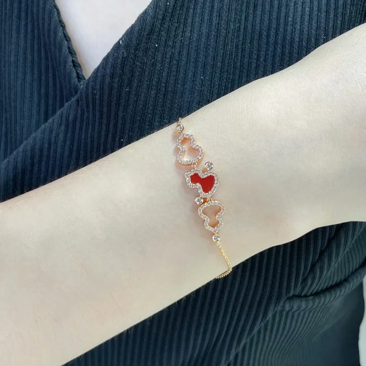 V Gold Three Gourd Bracelet CNC High-grade Seiko Good Luck Comes with Good Luck Factory Direct Sales