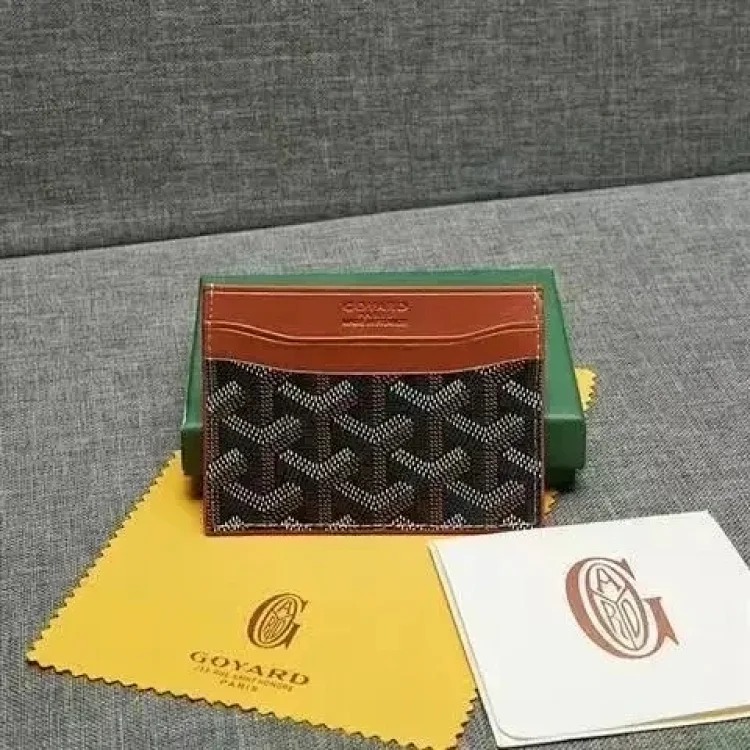 New card holder, business card holder and card all in one image 2