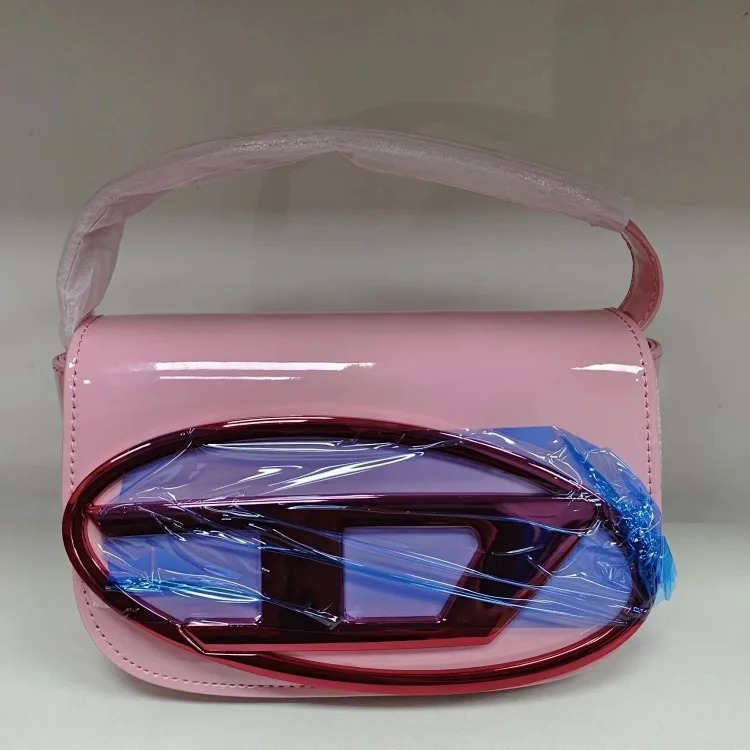 Dis shoulder handle crossbody bag image 5