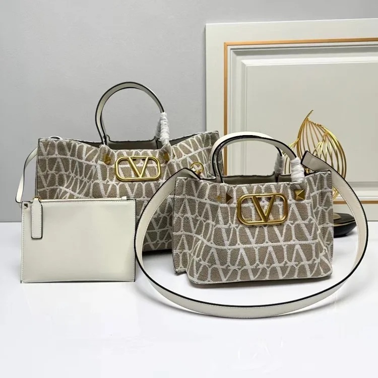 Tote bag 2026 new large-capacity casual portable shoulder bag women's bag fashionable and versatile high-end texture