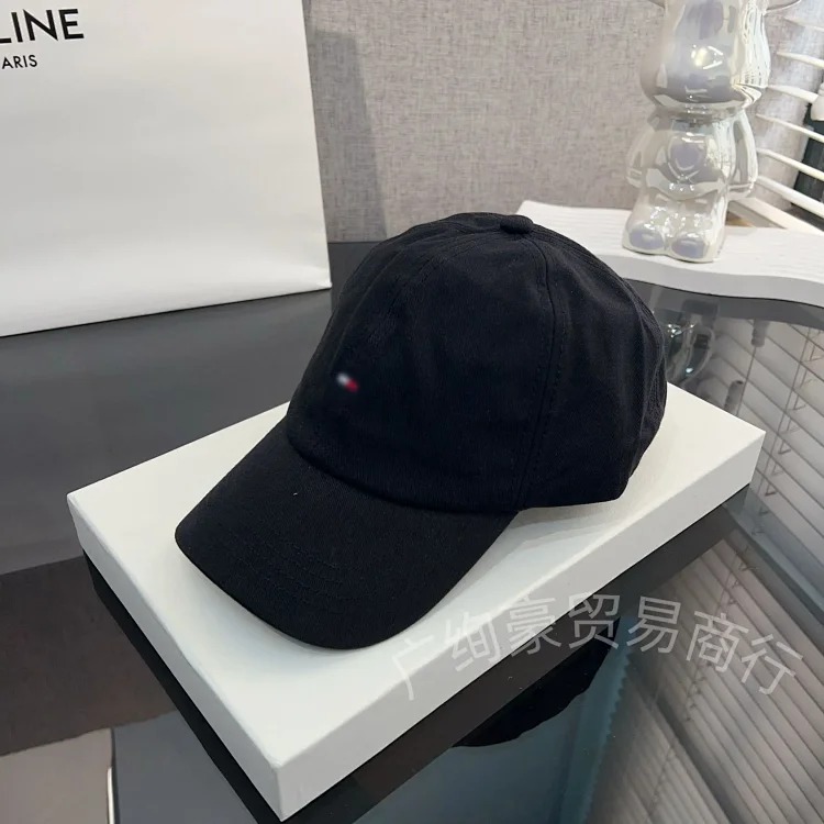 Cross-border small flag embroidered soft-top peaked cap Tom's classic sunshade for men and women, versatile baseball for couples
