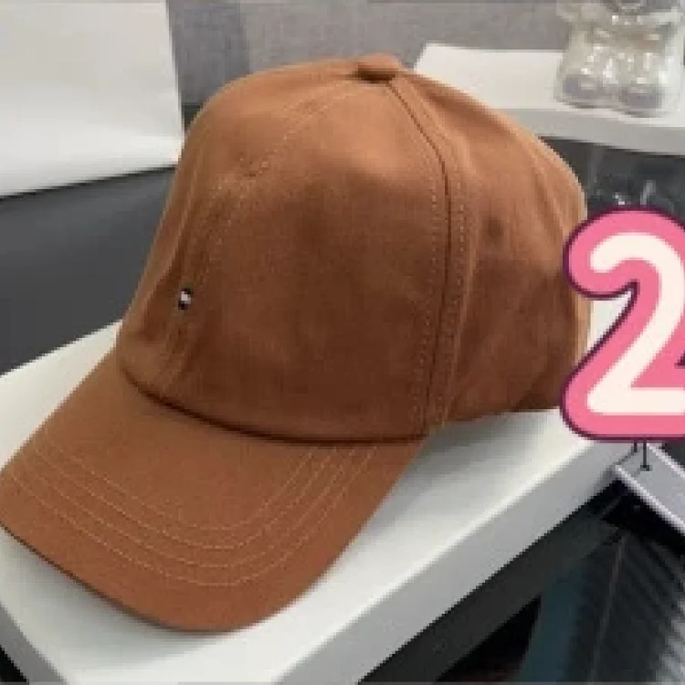 Cross-border small flag embroidered soft-top peaked cap Tom's classic sunshade for men and women, versatile baseball for couples