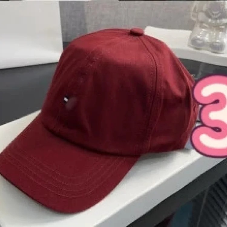 Cross-border small flag embroidered soft-top peaked cap Tom's classic sunshade for men and women, versatile baseball for couples