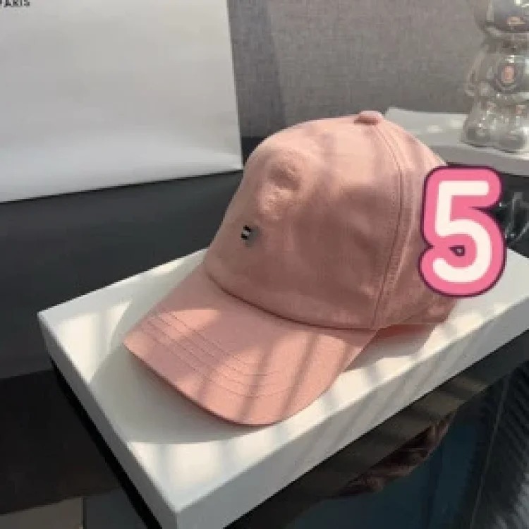 Cross-border small flag embroidered soft-top peaked cap Tom's classic sunshade for men and women, versatile baseball for couples
