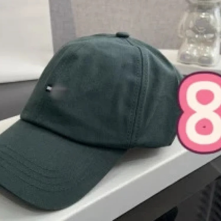 Cross-border small flag embroidered soft-top peaked cap Tom's classic sunshade for men and women, versatile baseball for couples
