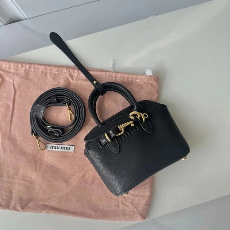 New fashionable casual single shoulder crossbody bag for men and women 607 image 6