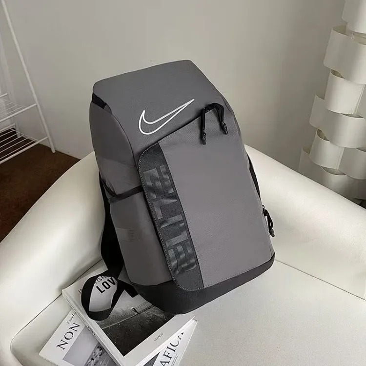 New large capacity sports backpack-005