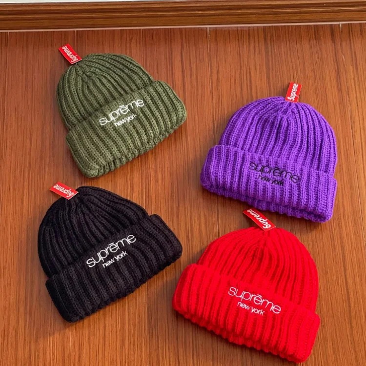 Fashion warm knitted hat 20