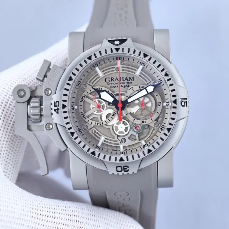 Greenham brand watches also inherit the spirit of innovation in functional design. The brand takes a different approach and each watch is amazing. ✨✨✨