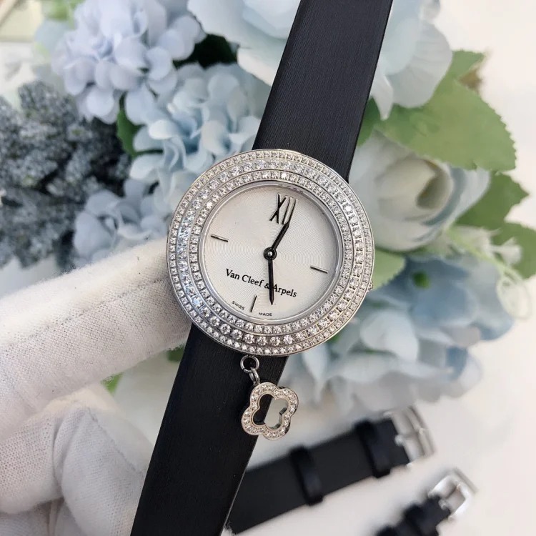Charms Gold series watches