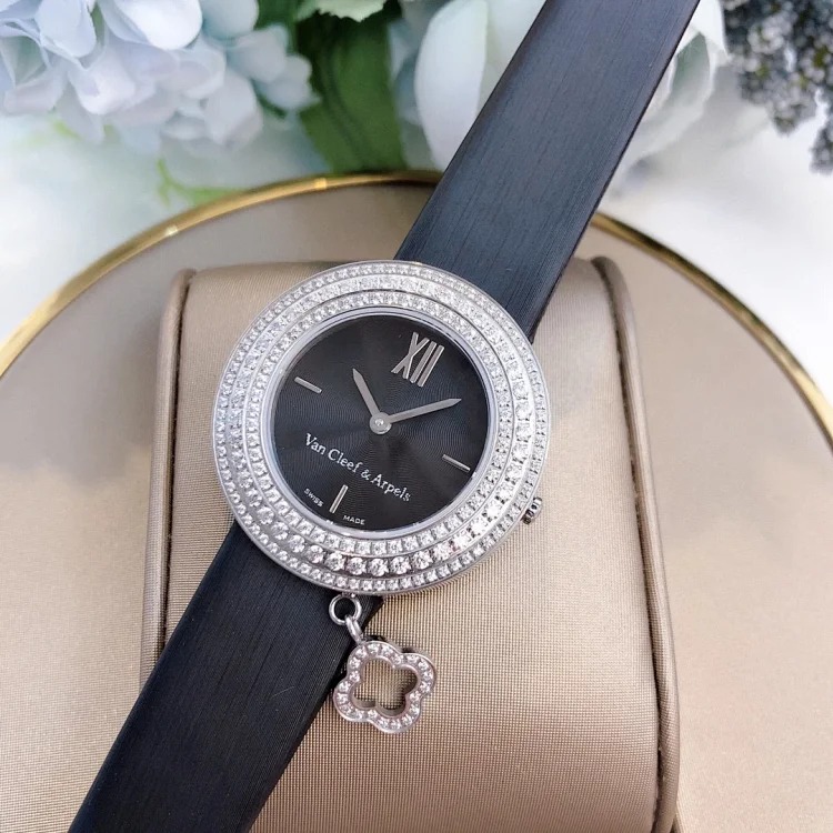 Charms Gold series watches