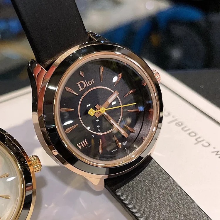 Xiaohongshu’s new products come and go. Ceramic ring exclusive 2022 AAA diamond style Dior VIII series women’s watch