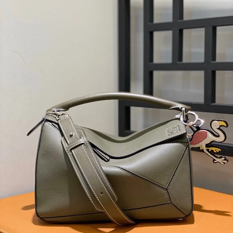 L fashion bag
