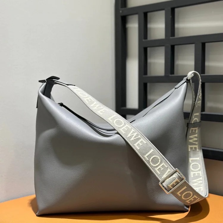 L fashion bag