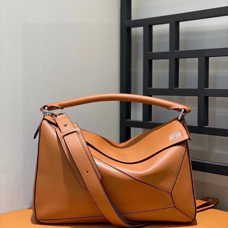 L fashion bag