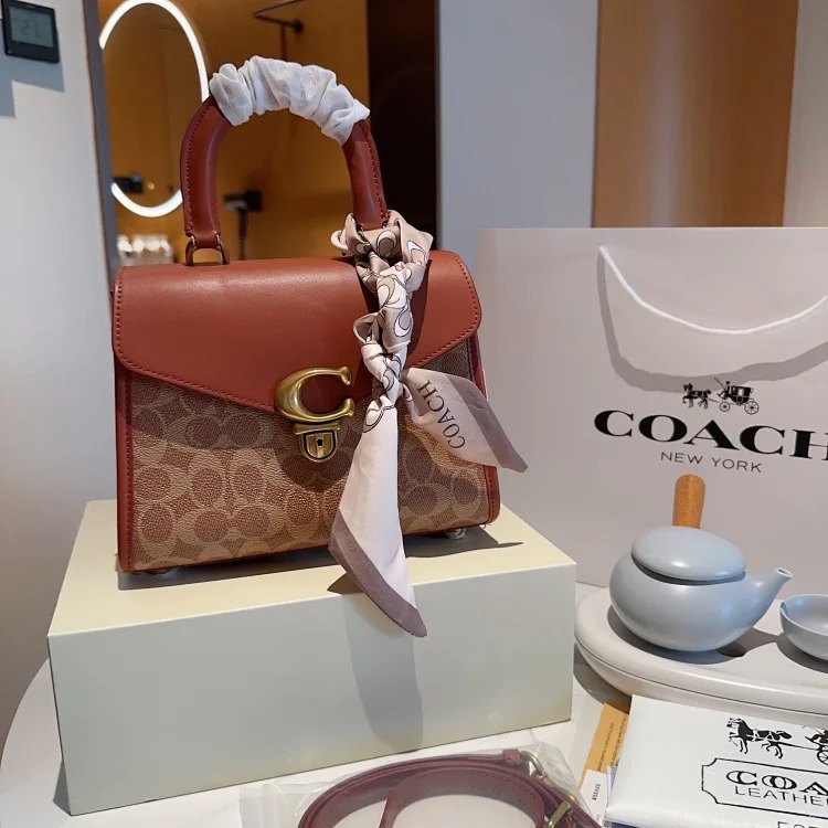 C fashion bags