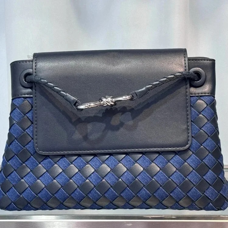 Autumn and winter retro high-end real cowhide flap shoulder armpit bag-2610 image 6