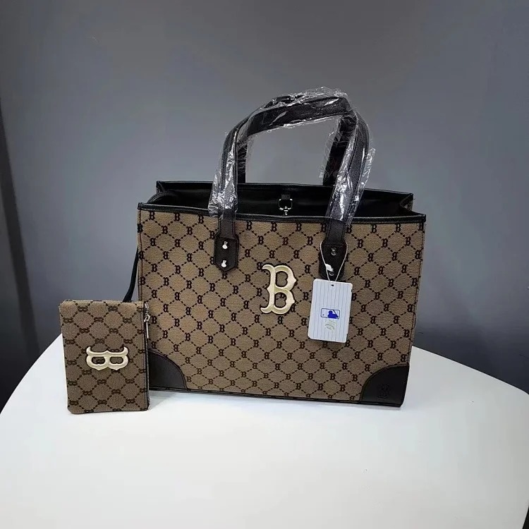 M fashion bag