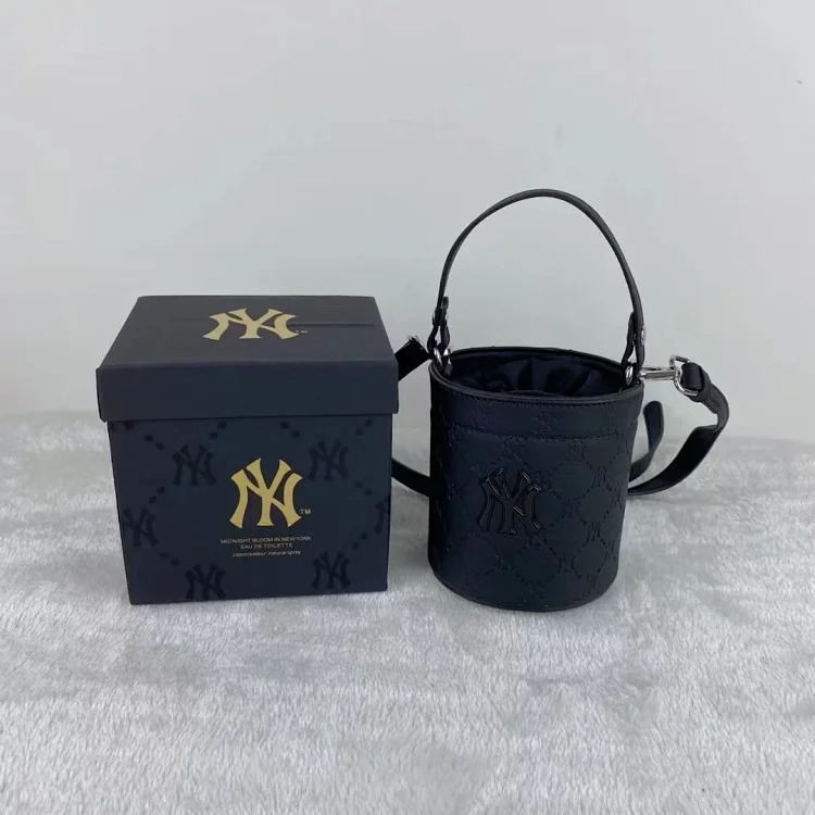 M fashion bag