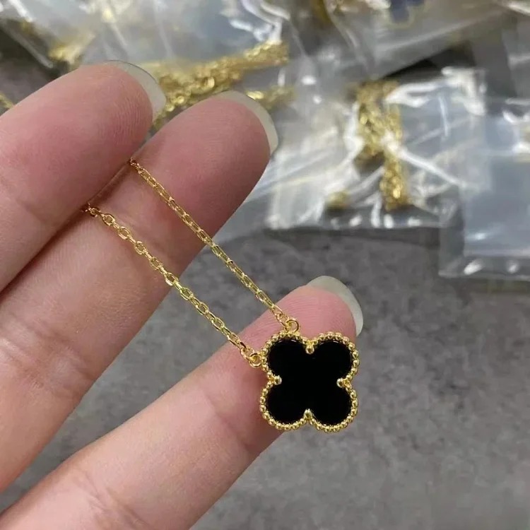 Fashionable and versatile trendy necklace 02