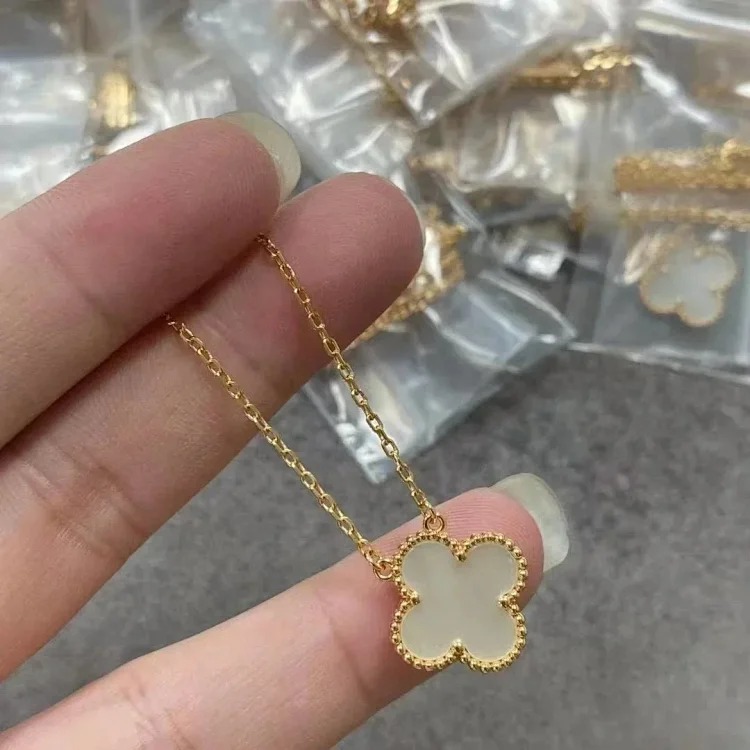 Fashionable and versatile trendy necklace 02