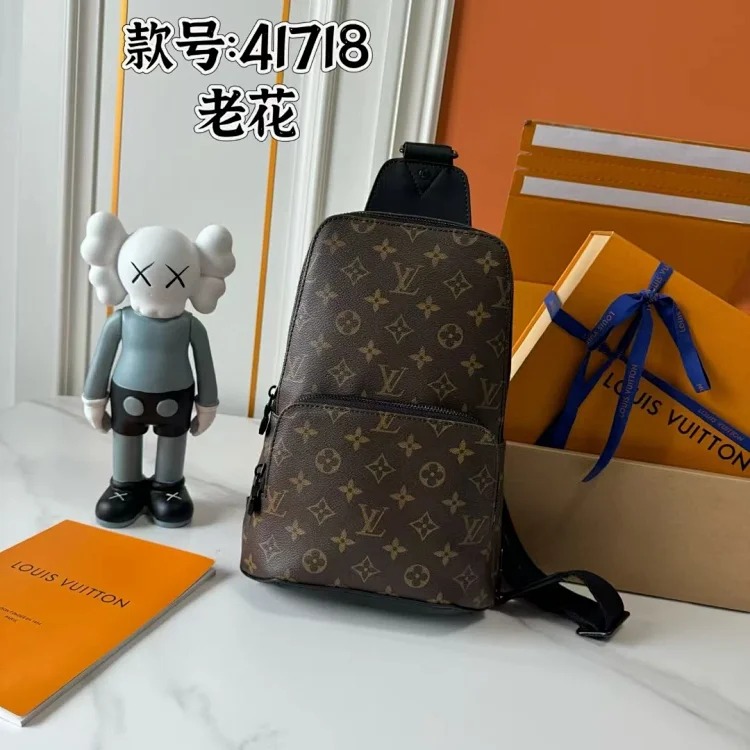 DX4-3 checkerboard chest bag shoulder bag