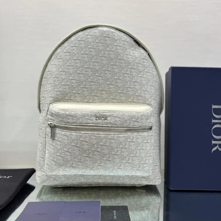 D fashion bags