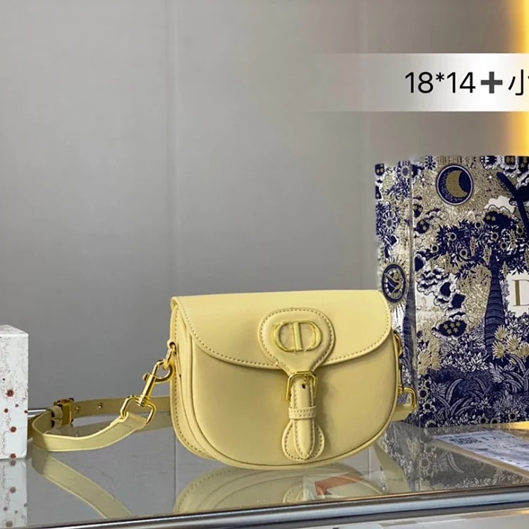 D fashion bags