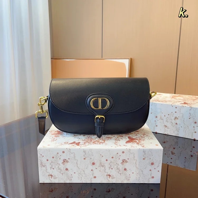 D fashion bags