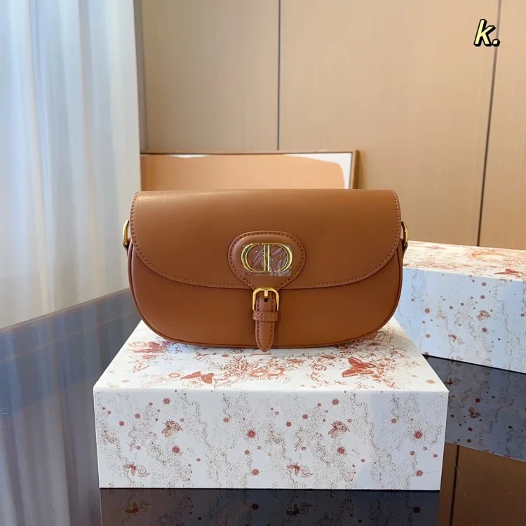 D fashion bags