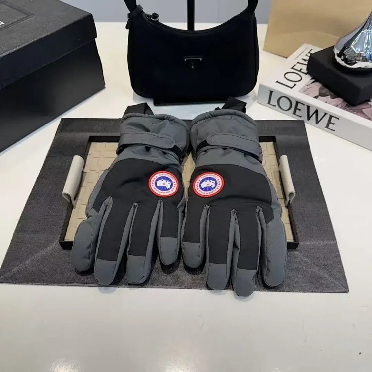 YA02-Small gloves, great warmth