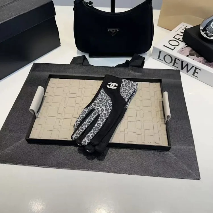 YA02-Small gloves, great warmth