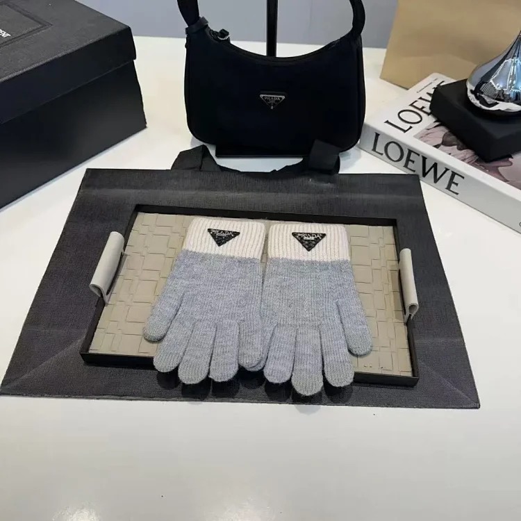 YA02-Small gloves, great warmth