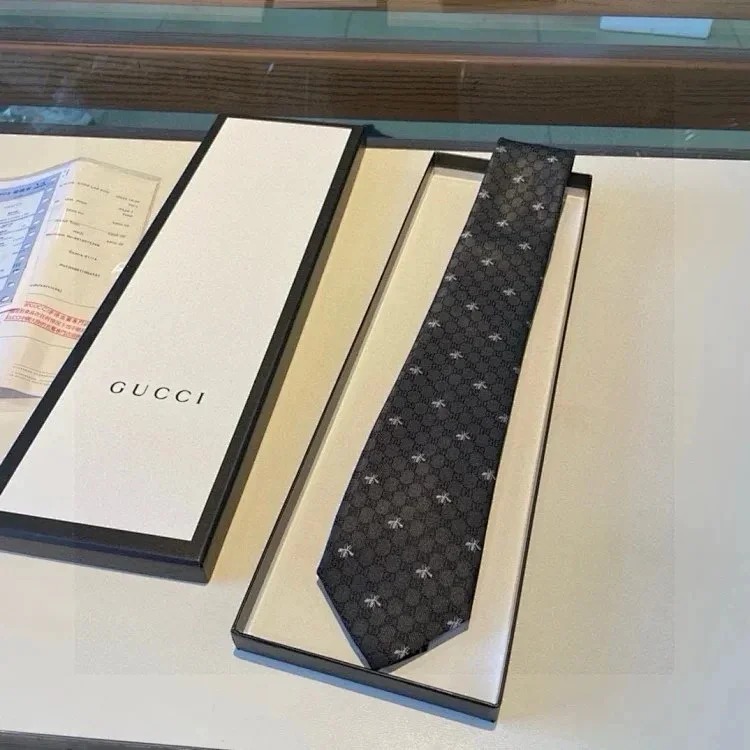 Tie