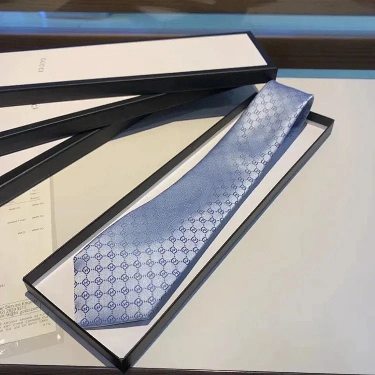 Tie