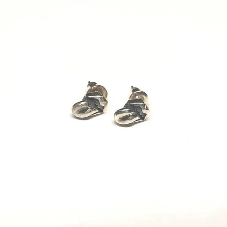 Chrome Hearts High of Chaoxuan Croix Heart Cross Earrings, new men's and women's retro fashion personalized earrings, Handu jewelry
