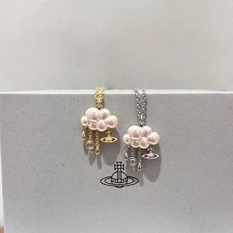 The Queen Mother’s new cloud shell tassel necklace is elegant, light, luxurious, niche and good-looking, and is a clavicle chain for best friends