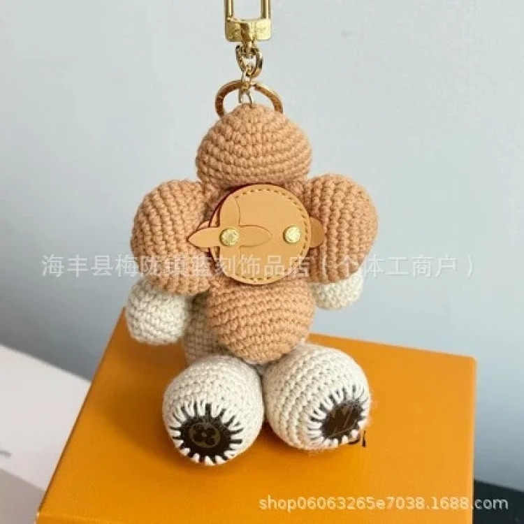 Internet celebrity's same style sun flower plush doll, cute woolen handmade pendant, bag small pendant keychain