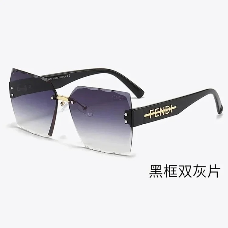 Fashionable sunglasses 011